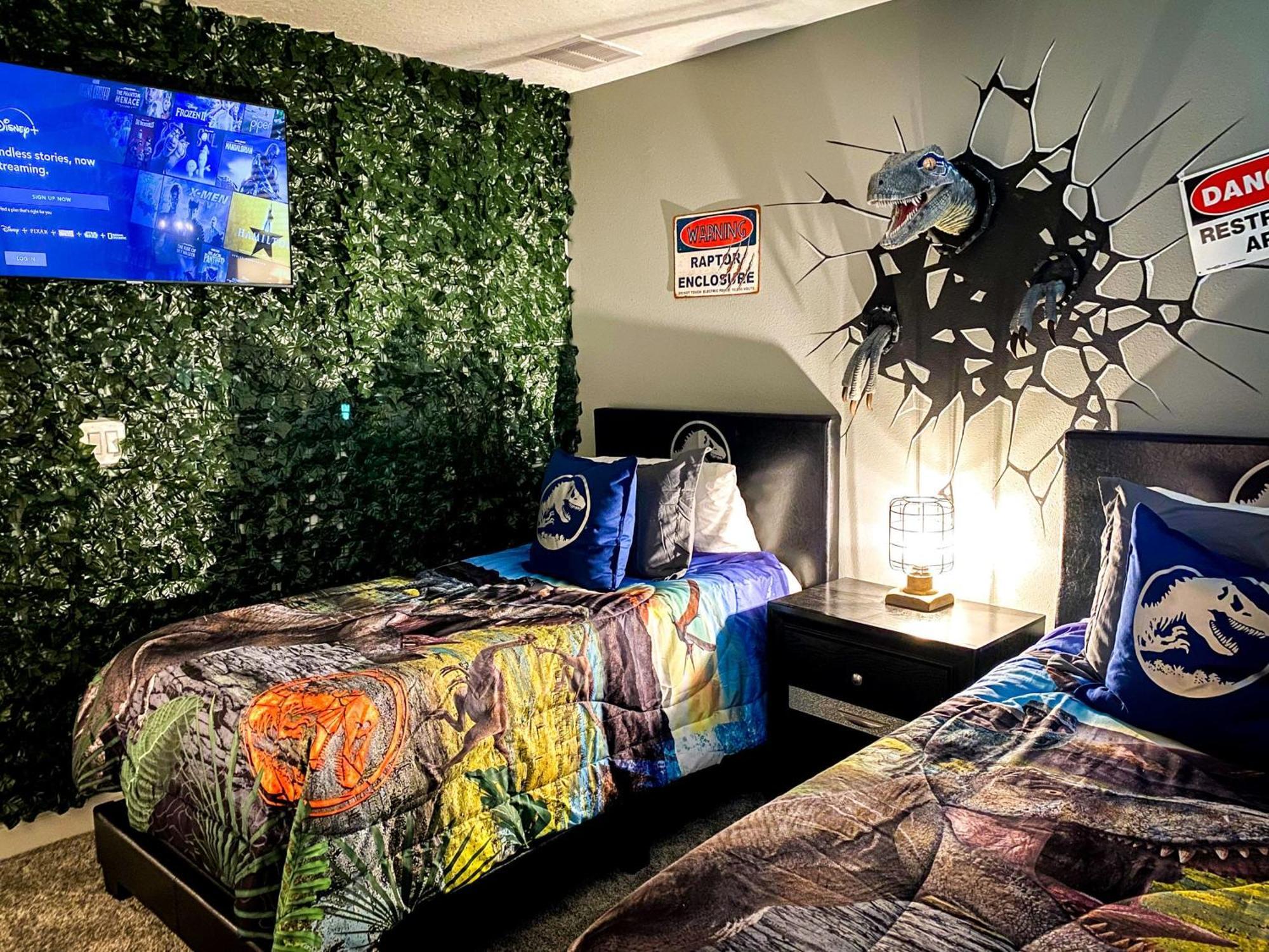 Magical Family Vacation Home Near Disney World At Storey Lake, Star Wars Gameroom, Pool, Theater, Mickey Slide, Sleeps Up To 28 Kissimmee Exterior foto